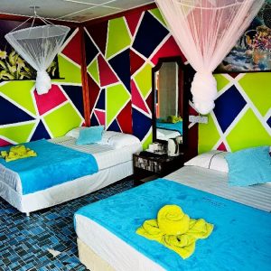 Bilik Standard 2 Queen Bed-front